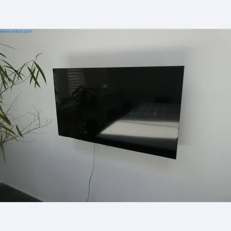 Machines de moulage par injection, machines CNC & lignes d'assemblage pour les éléments chauffants et les composants automobiles-3