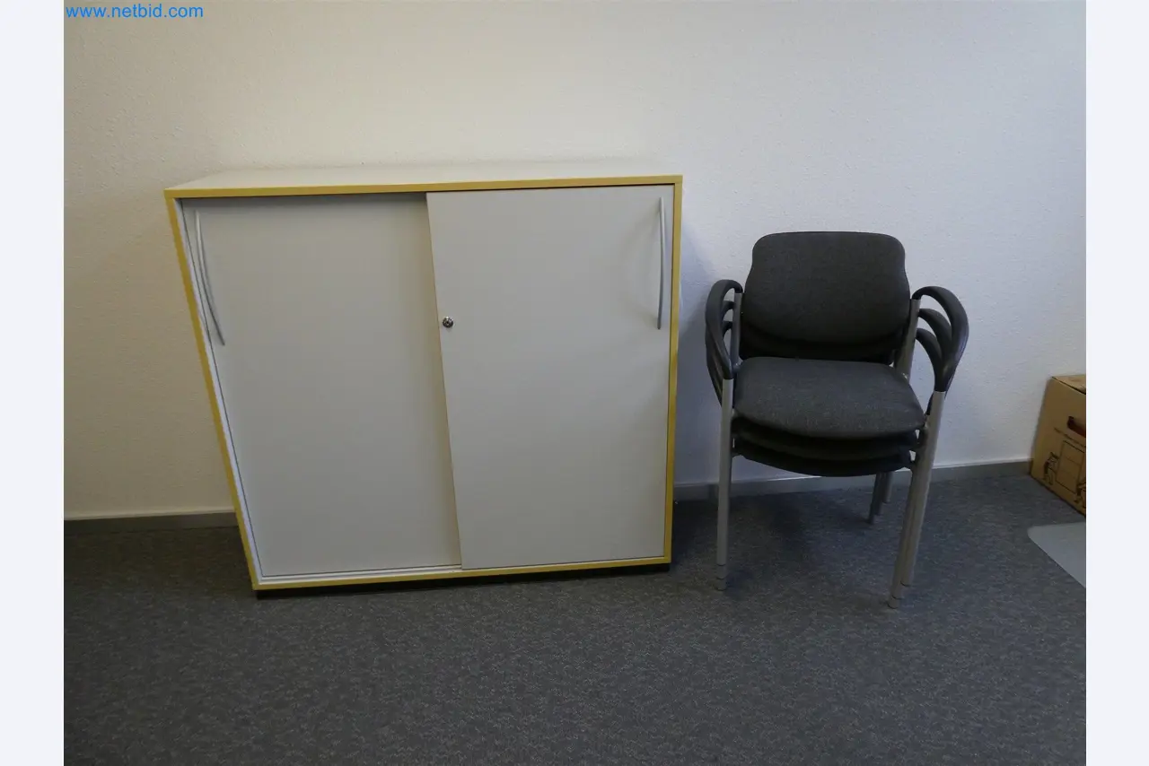 Machines de moulage par injection, machines CNC & lignes d'assemblage pour les éléments chauffants et les composants automobiles-7