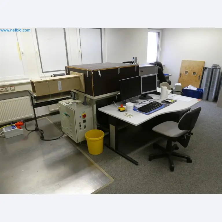 Machines de moulage par injection, machines CNC & lignes d'assemblage pour les éléments chauffants et les composants automobiles-2