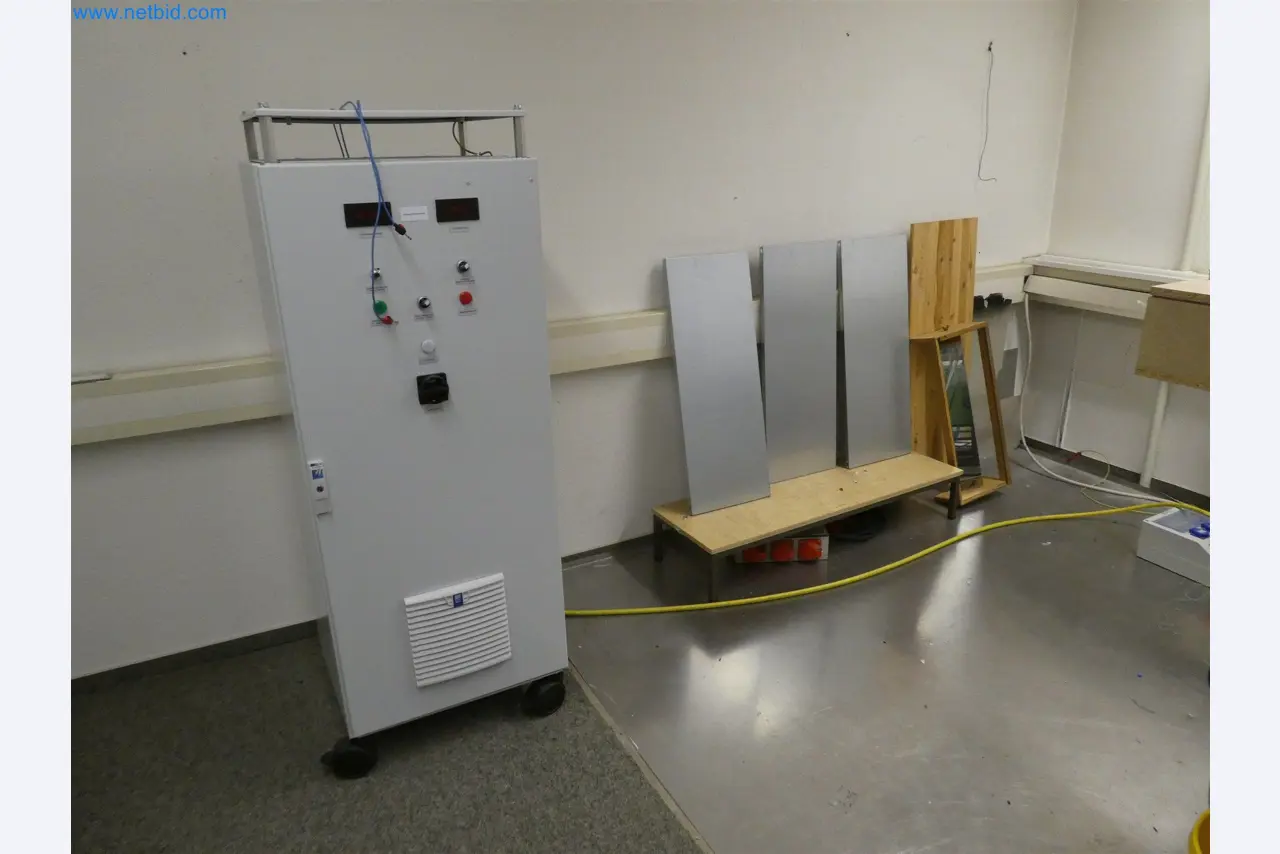 Machines de moulage par injection, machines CNC & lignes d'assemblage pour les éléments chauffants et les composants automobiles-6