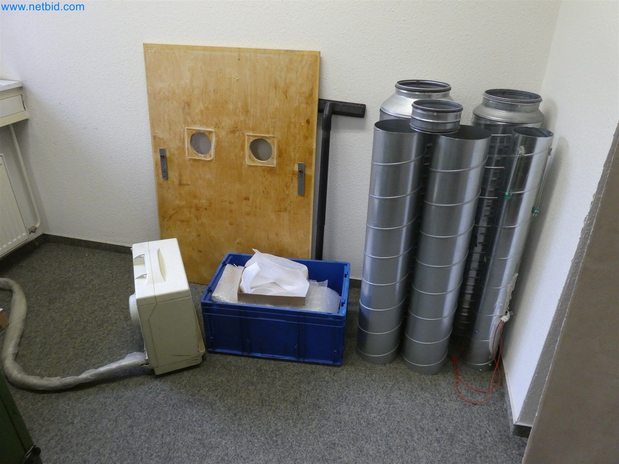 Machines de moulage par injection, machines CNC & lignes d'assemblage pour les éléments chauffants et les composants automobiles-7