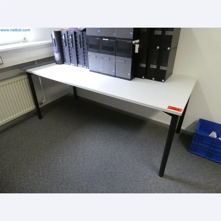 Machines de moulage par injection, machines CNC & lignes d'assemblage pour les éléments chauffants et les composants automobiles-2