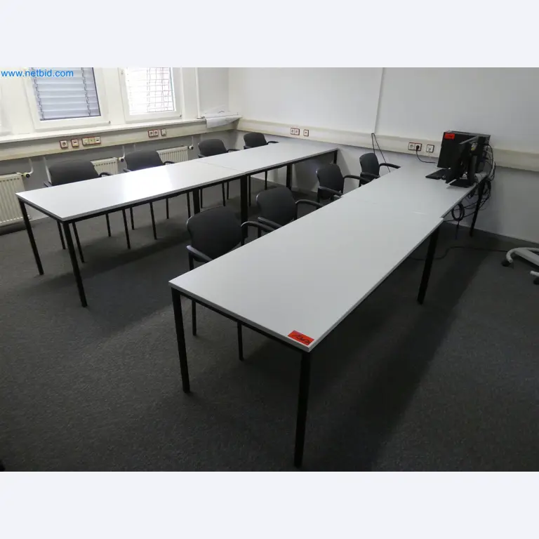 Machines de moulage par injection, machines CNC & lignes d'assemblage pour les éléments chauffants et les composants automobiles-1