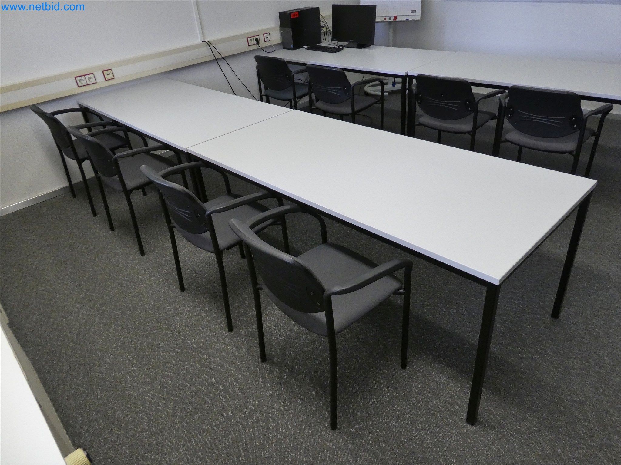 Machines de moulage par injection, machines CNC & lignes d'assemblage pour les éléments chauffants et les composants automobiles-2