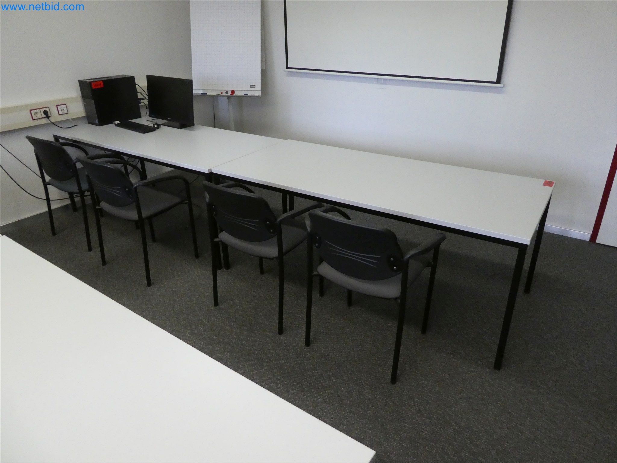 Machines de moulage par injection, machines CNC & lignes d'assemblage pour les éléments chauffants et les composants automobiles-3