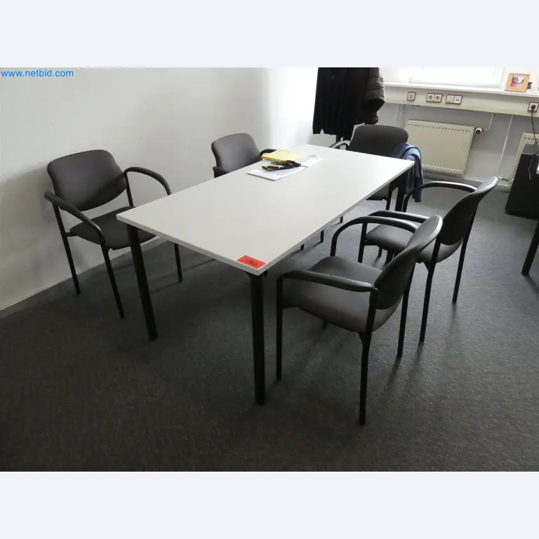 Machines de moulage par injection, machines CNC & lignes d'assemblage pour les éléments chauffants et les composants automobiles-1