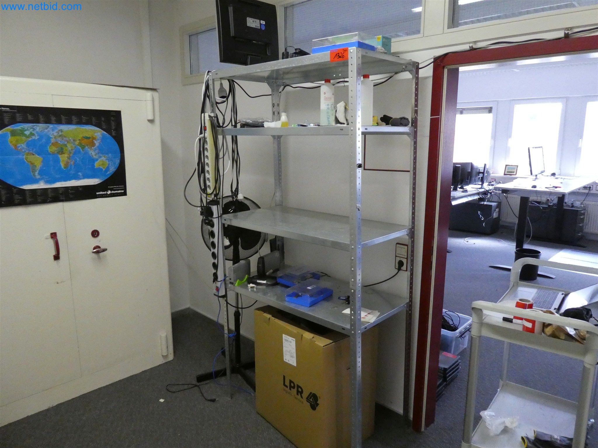 Machines de moulage par injection, machines CNC & lignes d'assemblage pour les éléments chauffants et les composants automobiles-3