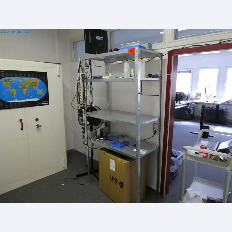 Machines de moulage par injection, machines CNC & lignes d'assemblage pour les éléments chauffants et les composants automobiles-3