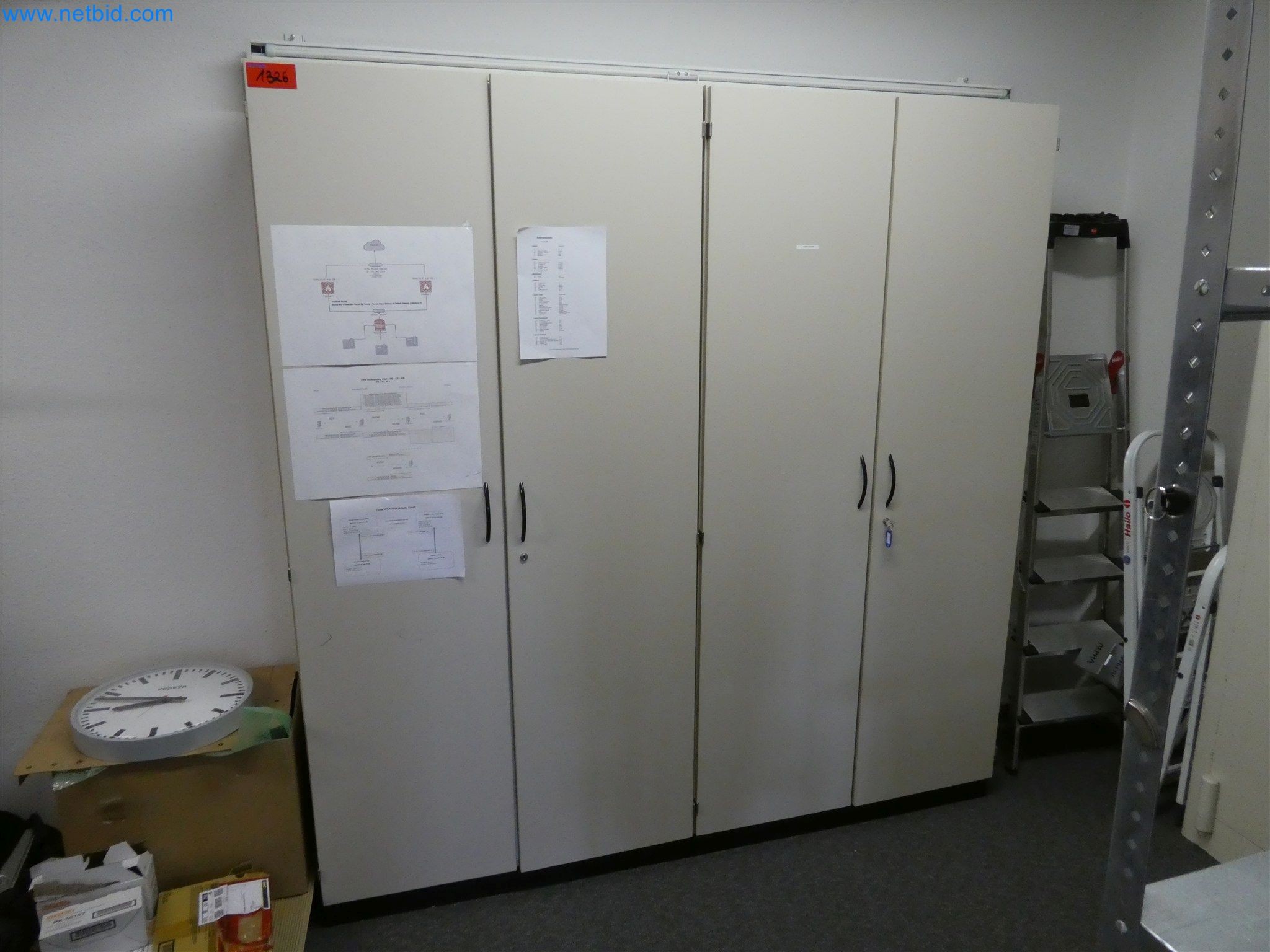 Machines de moulage par injection, machines CNC & lignes d'assemblage pour les éléments chauffants et les composants automobiles-4