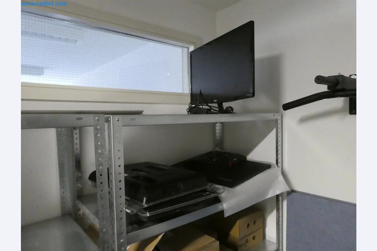 Machines de moulage par injection, machines CNC & lignes d'assemblage pour les éléments chauffants et les composants automobiles-2