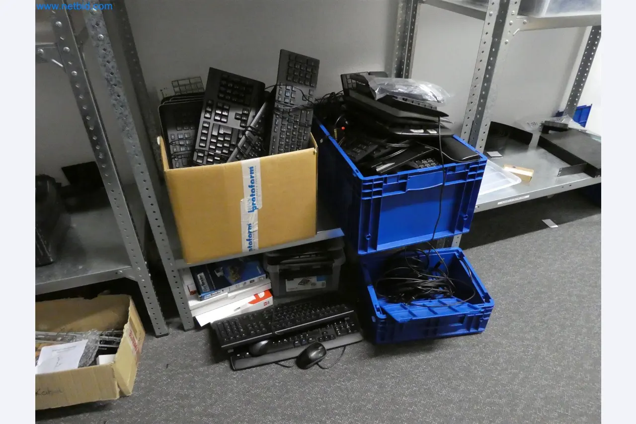 Machines de moulage par injection, machines CNC & lignes d'assemblage pour les éléments chauffants et les composants automobiles-6