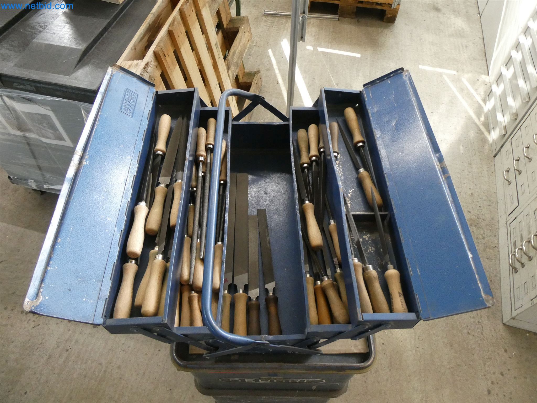 Injection molding machines, CNC machines & assembly lines for heating elements and automotive components-3