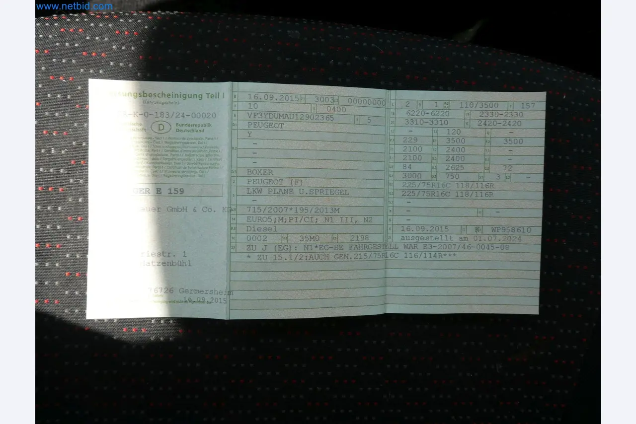 Machines de moulage par injection, machines CNC & lignes d'assemblage pour les éléments chauffants et les composants automobiles-11