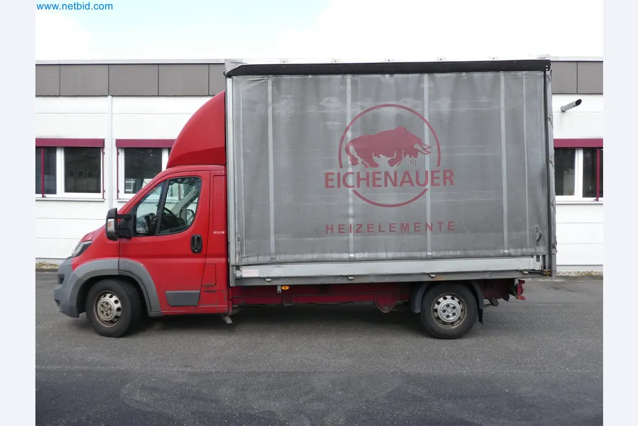 Machines de moulage par injection, machines CNC & lignes d'assemblage pour les éléments chauffants et les composants automobiles-19