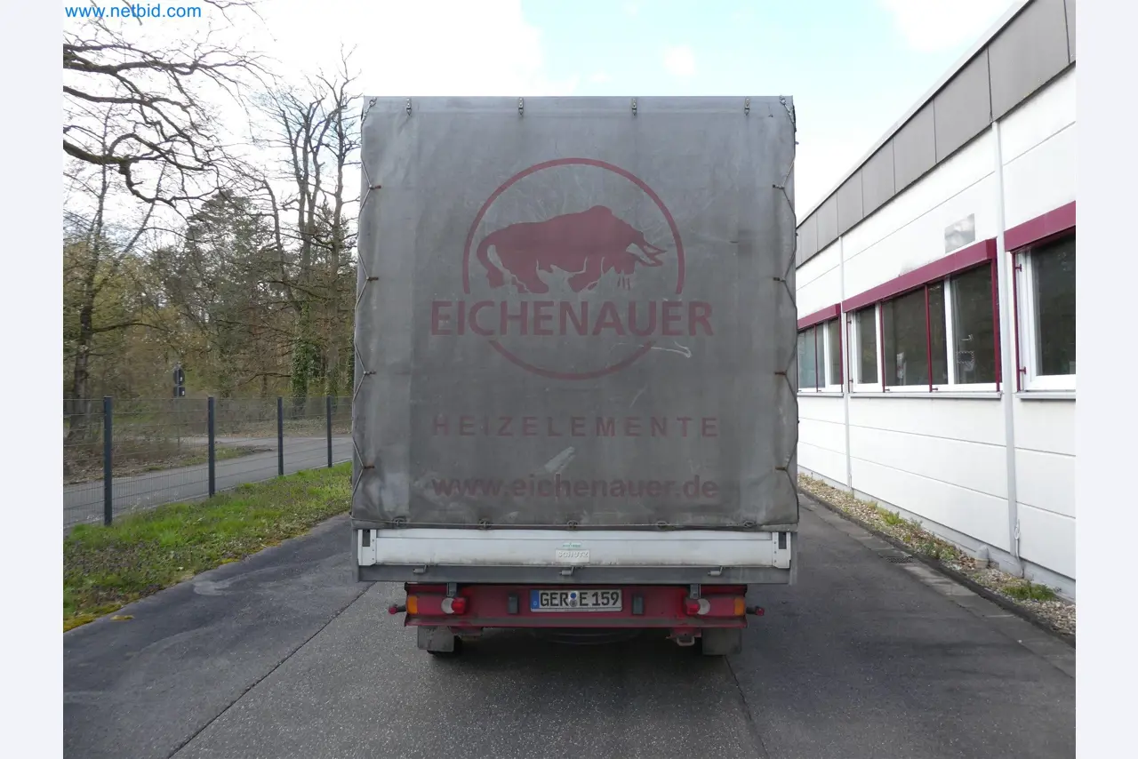 Machines de moulage par injection, machines CNC & lignes d'assemblage pour les éléments chauffants et les composants automobiles-21