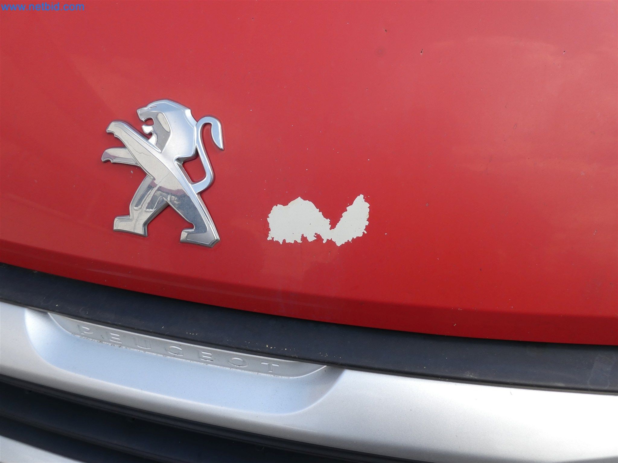 Machines de moulage par injection, machines CNC & lignes d'assemblage pour les éléments chauffants et les composants automobiles-23