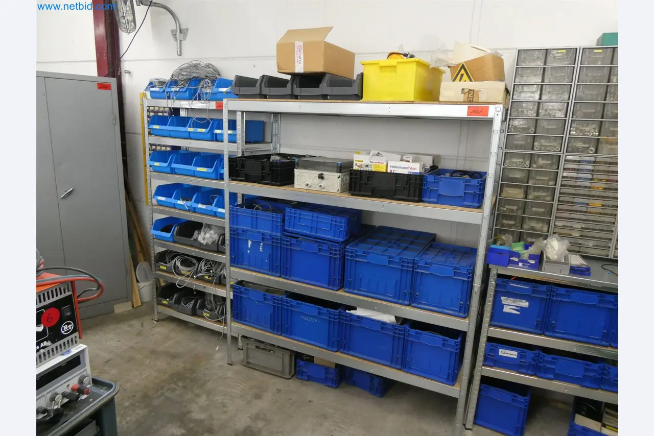 Máquinas de moldeo por inyección, máquinas CNC y líneas de montaje para elementos calefactores y componentes de automoción-1