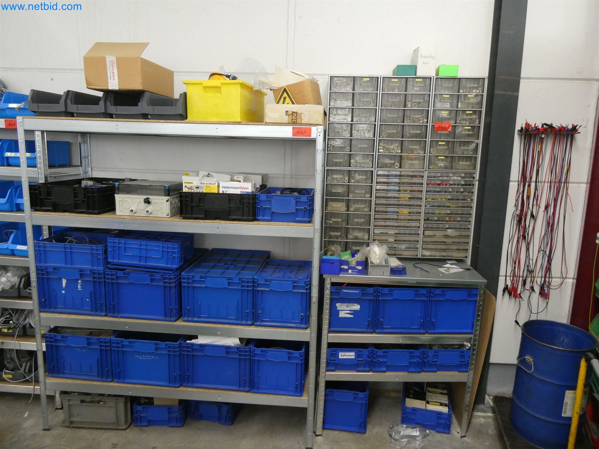 Máquinas de moldeo por inyección, máquinas CNC y líneas de montaje para elementos calefactores y componentes de automoción-2