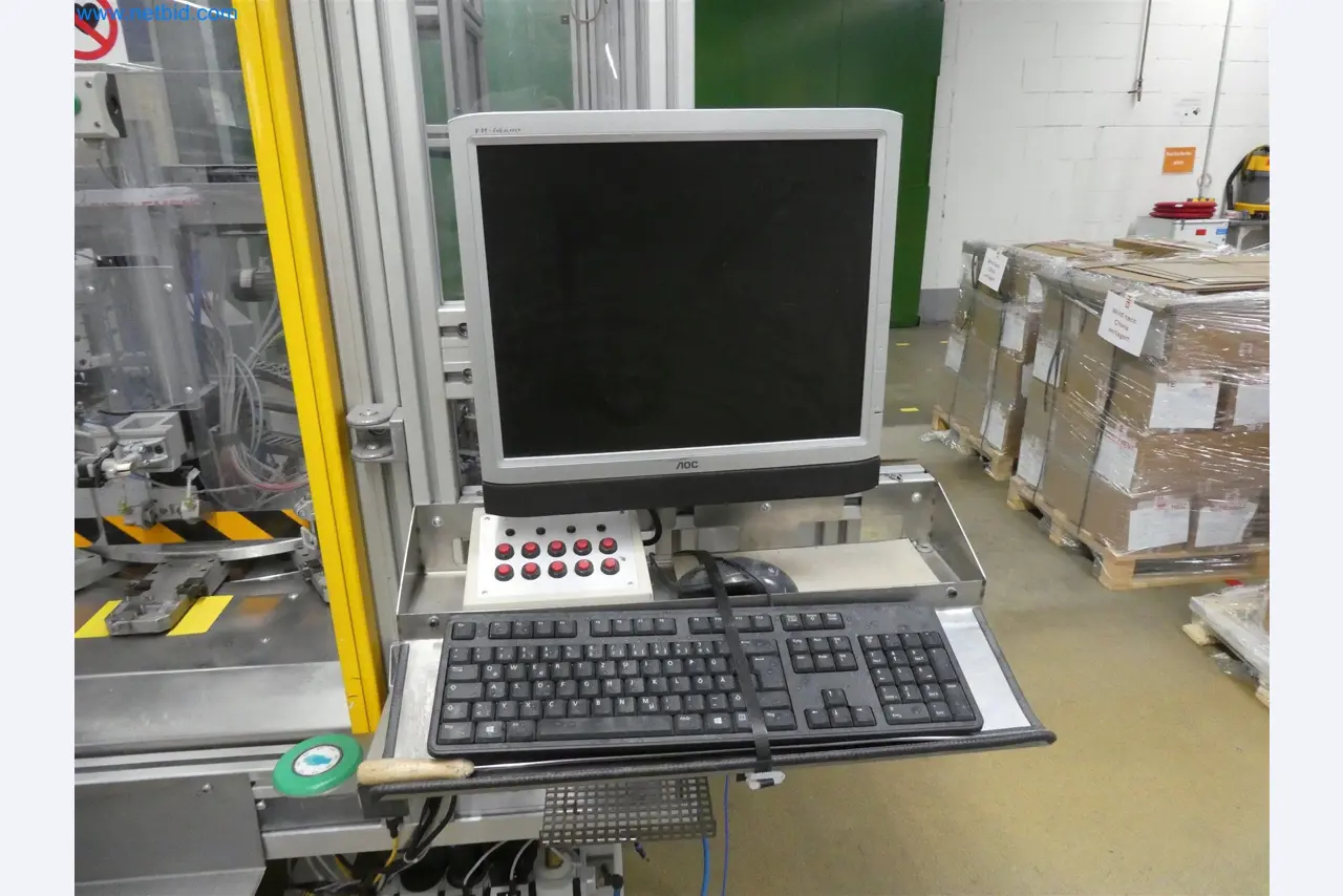 Machines de moulage par injection, machines CNC & lignes d'assemblage pour les éléments chauffants et les composants automobiles-12