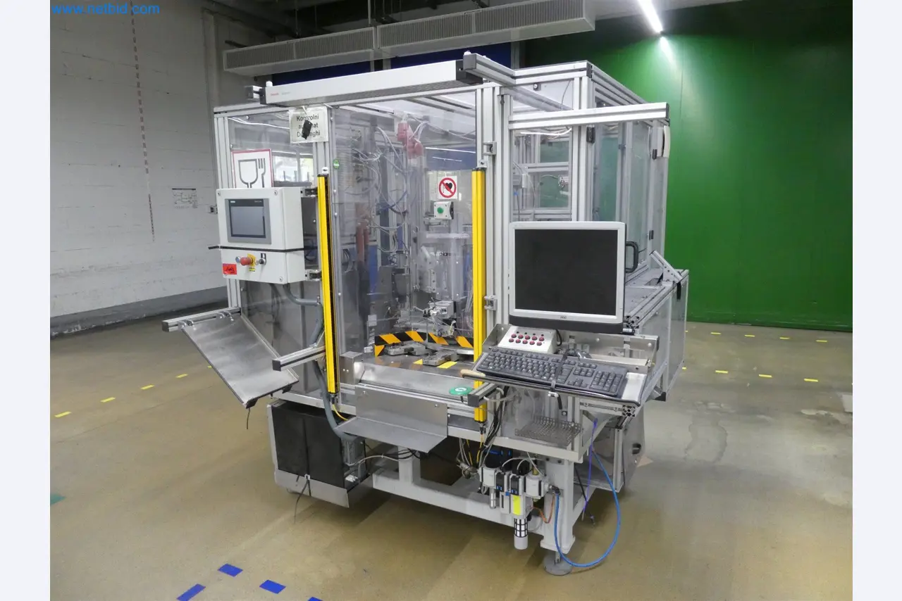 Machines de moulage par injection, machines CNC & lignes d'assemblage pour les éléments chauffants et les composants automobiles-7