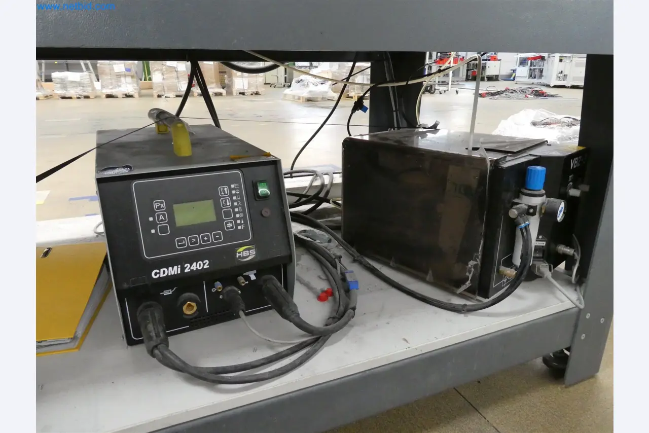 Machines de moulage par injection, machines CNC & lignes d'assemblage pour les éléments chauffants et les composants automobiles-10