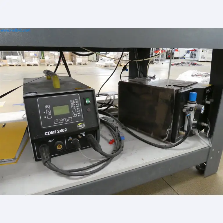 Machines de moulage par injection, machines CNC & lignes d'assemblage pour les éléments chauffants et les composants automobiles-10