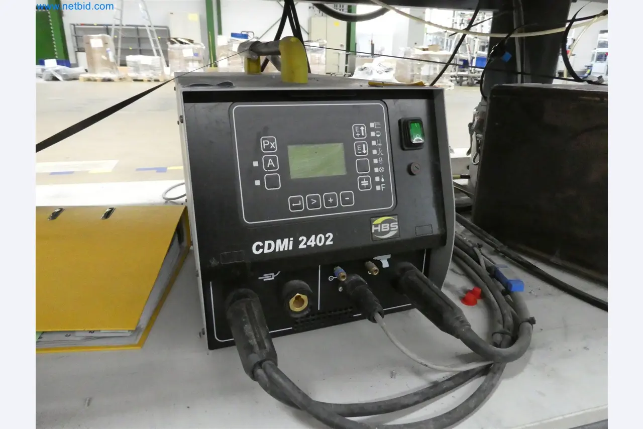 Machines de moulage par injection, machines CNC & lignes d'assemblage pour les éléments chauffants et les composants automobiles-11