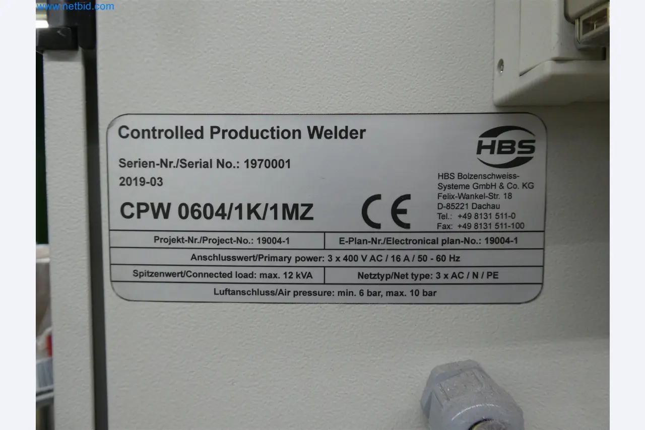 Machines de moulage par injection, machines CNC & lignes d'assemblage pour les éléments chauffants et les composants automobiles-3