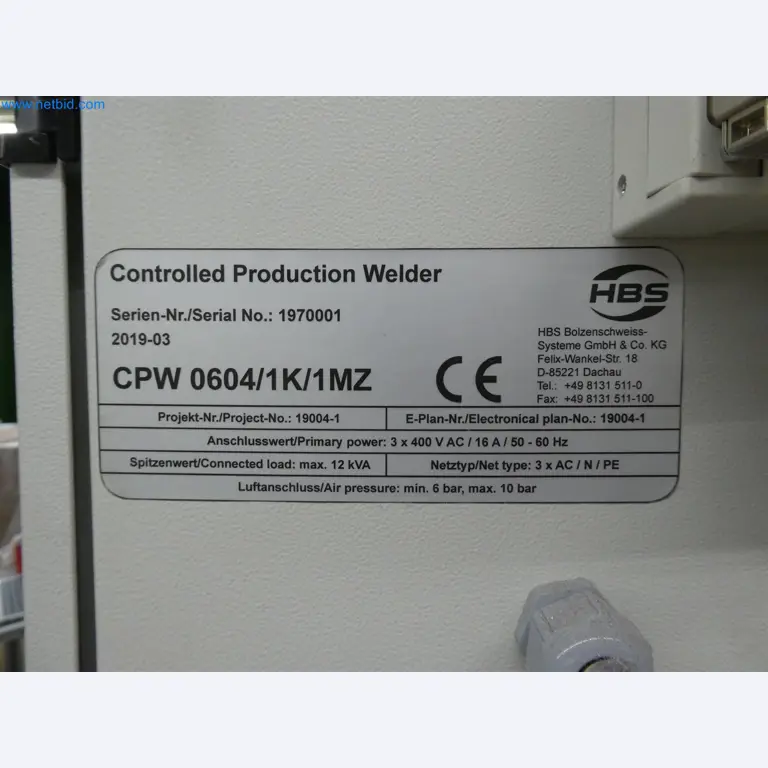 Machines de moulage par injection, machines CNC & lignes d'assemblage pour les éléments chauffants et les composants automobiles-3
