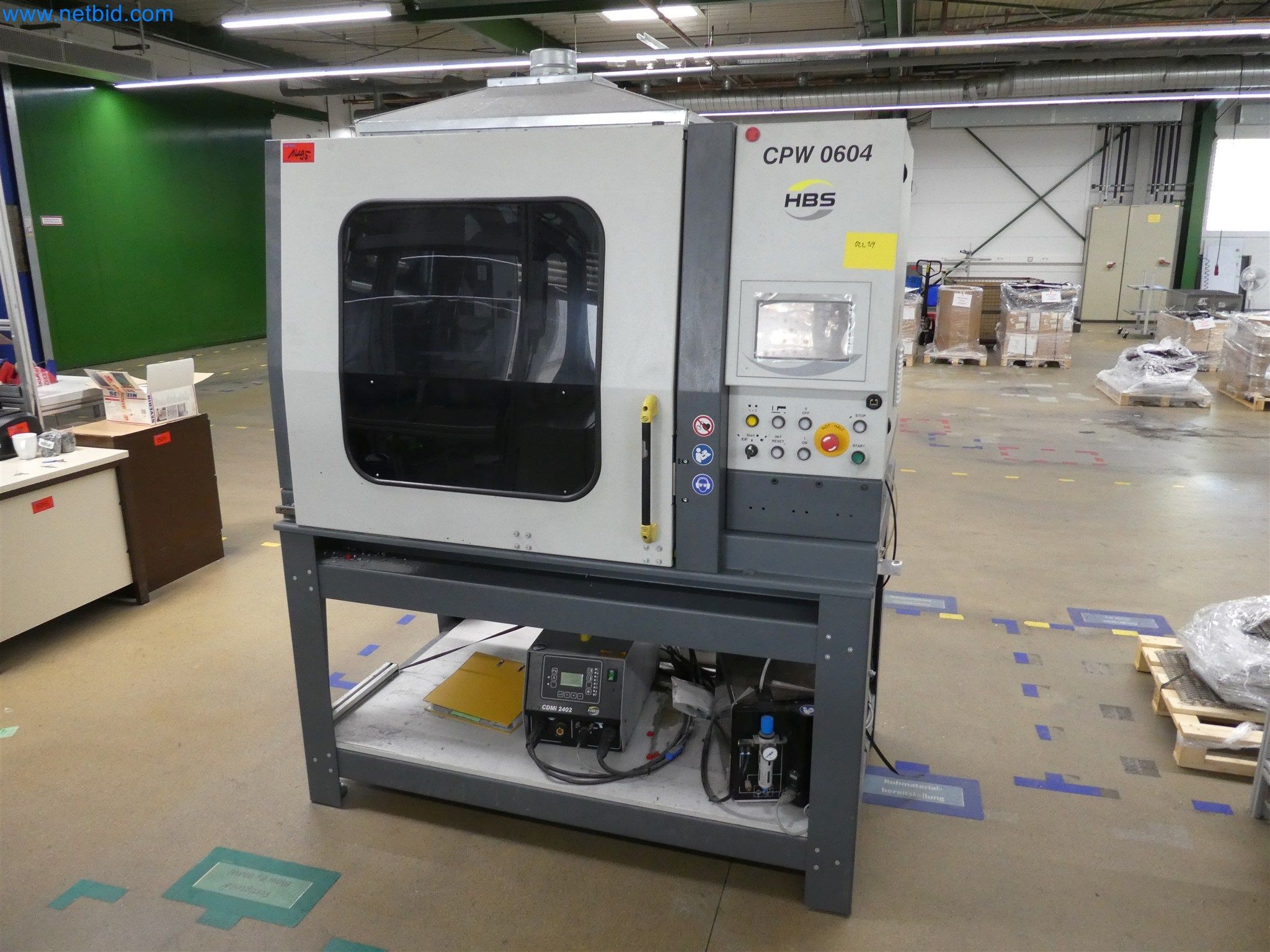 Machines de moulage par injection, machines CNC & lignes d'assemblage pour les éléments chauffants et les composants automobiles-4