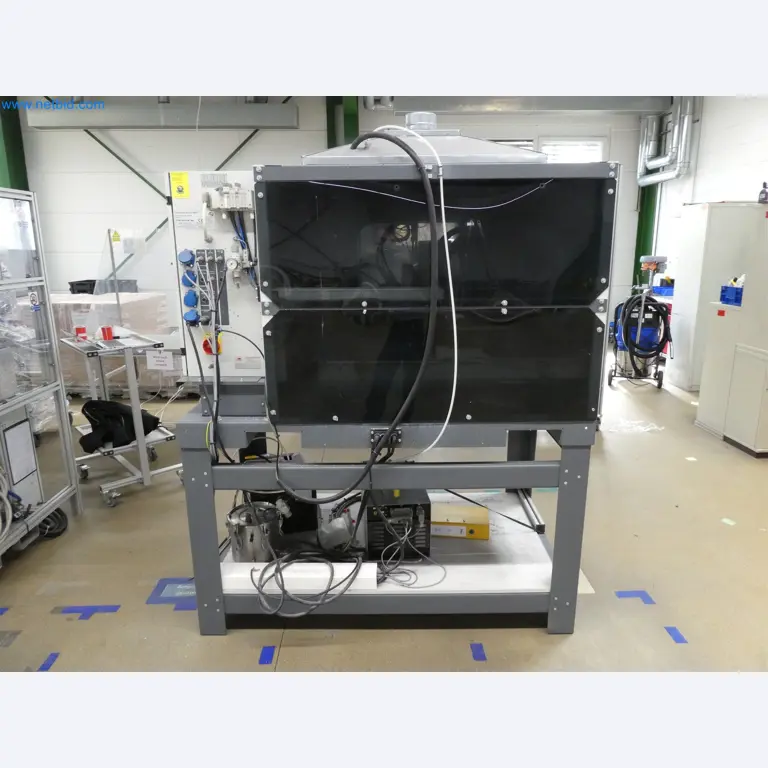 Machines de moulage par injection, machines CNC & lignes d'assemblage pour les éléments chauffants et les composants automobiles-5