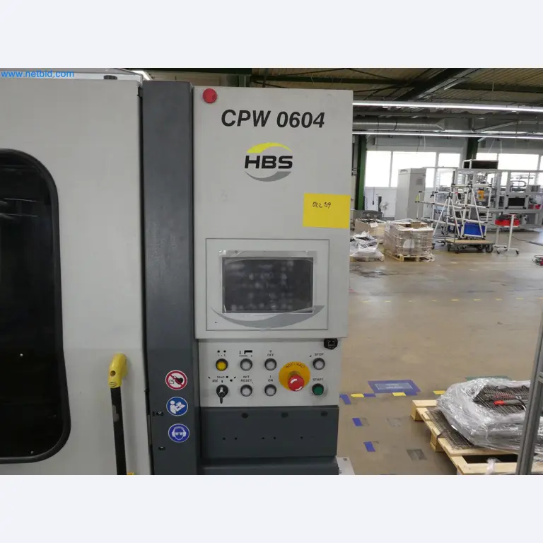 Machines de moulage par injection, machines CNC & lignes d'assemblage pour les éléments chauffants et les composants automobiles-6