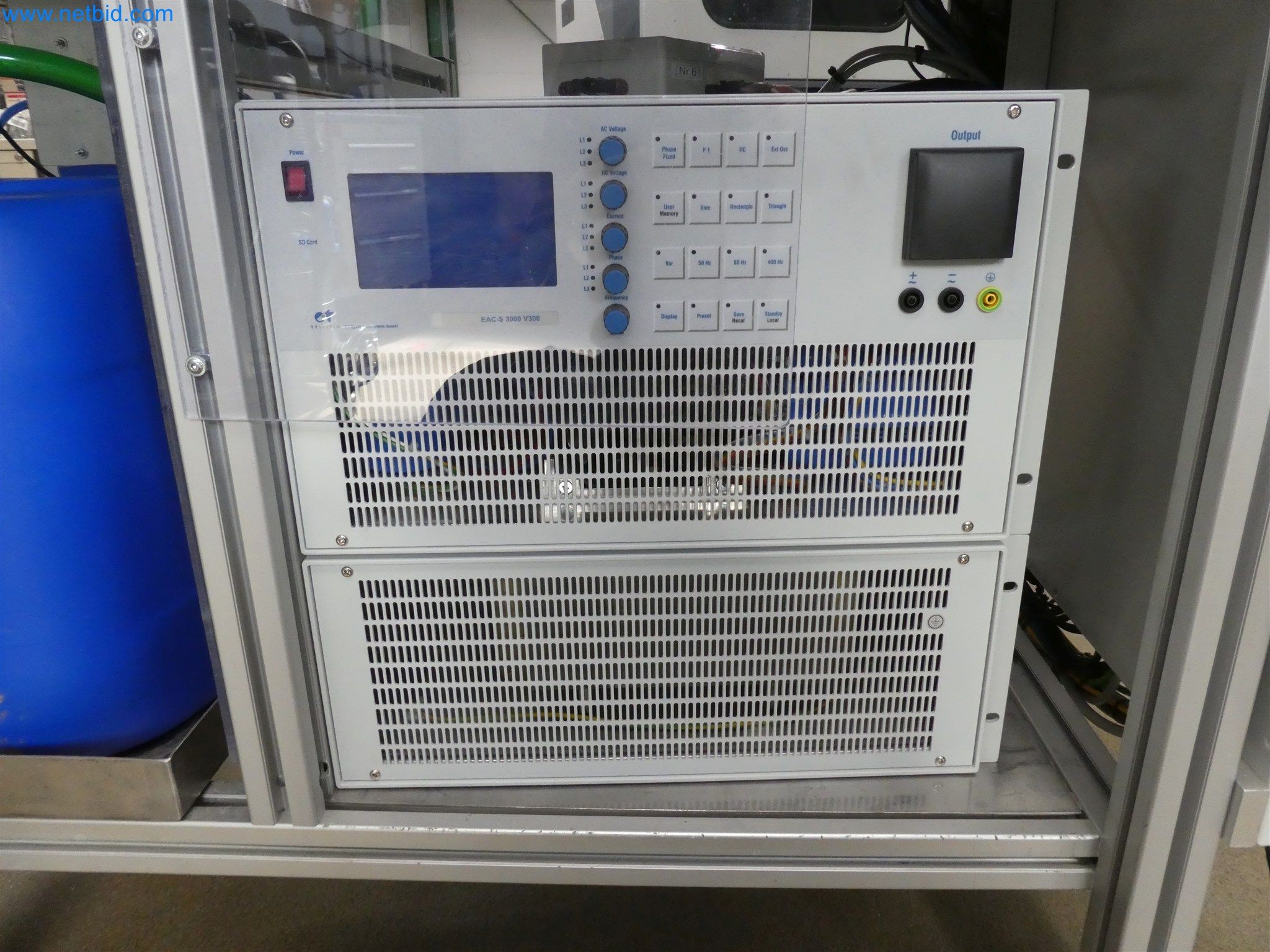 Machines de moulage par injection, machines CNC & lignes d'assemblage pour les éléments chauffants et les composants automobiles-11