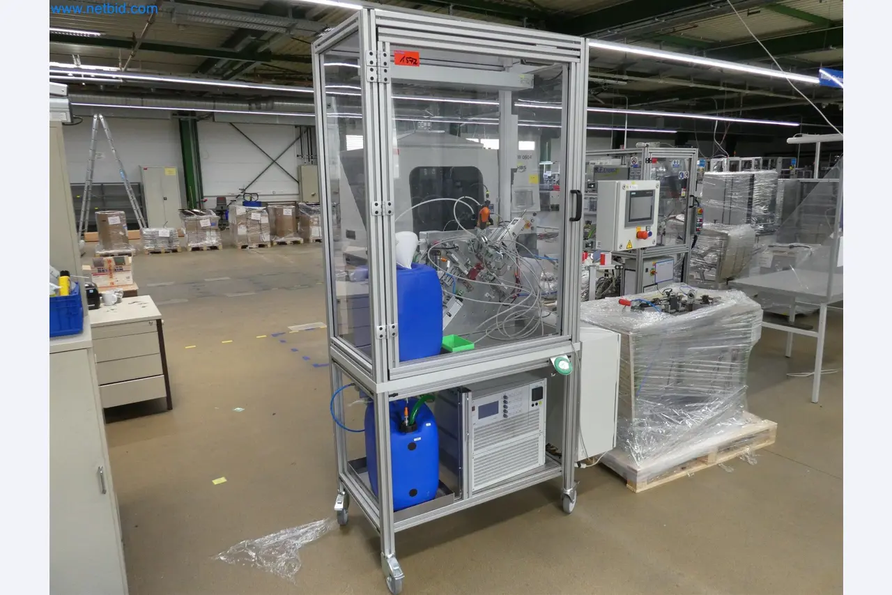 Machines de moulage par injection, machines CNC & lignes d'assemblage pour les éléments chauffants et les composants automobiles-1