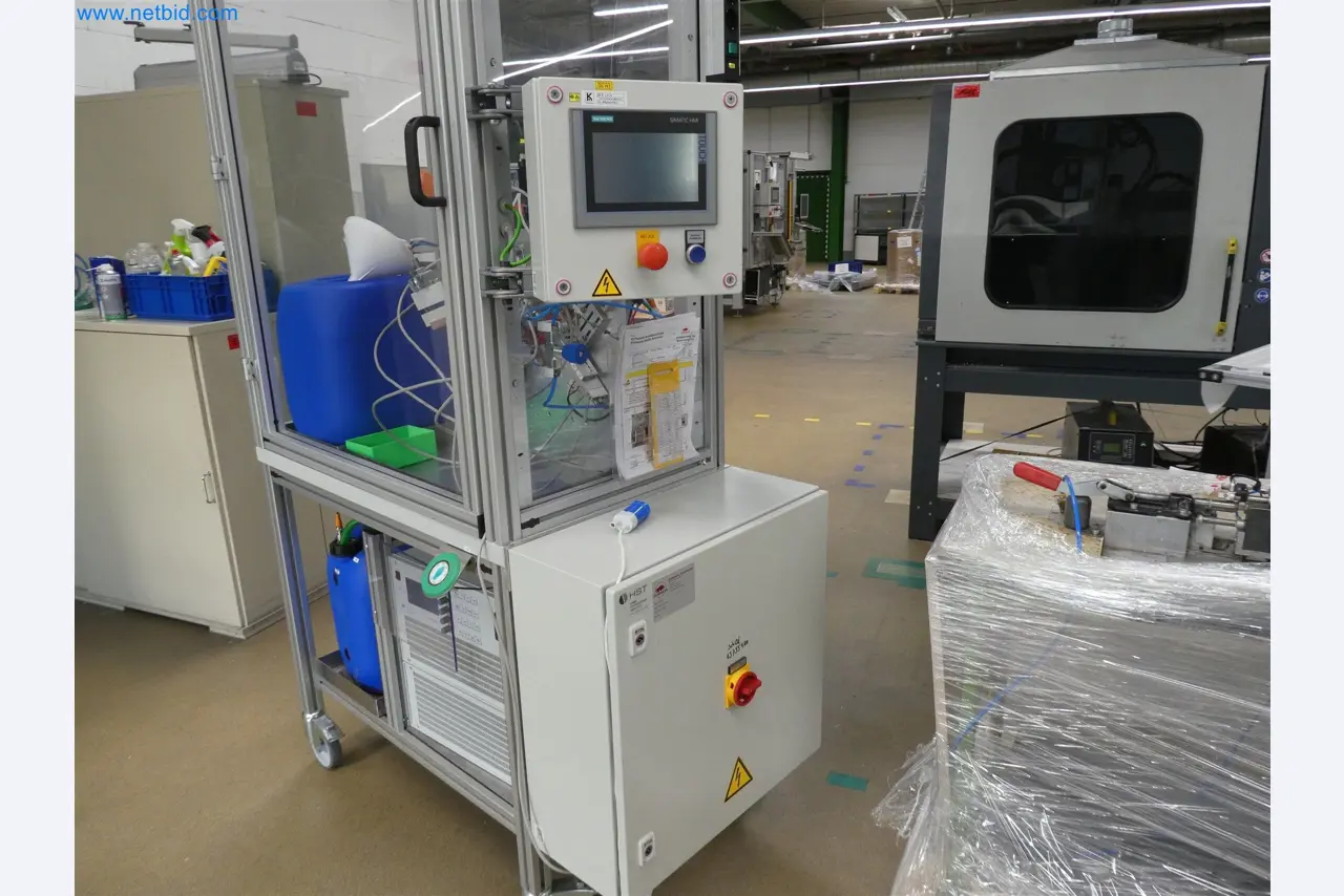 Machines de moulage par injection, machines CNC & lignes d'assemblage pour les éléments chauffants et les composants automobiles-6