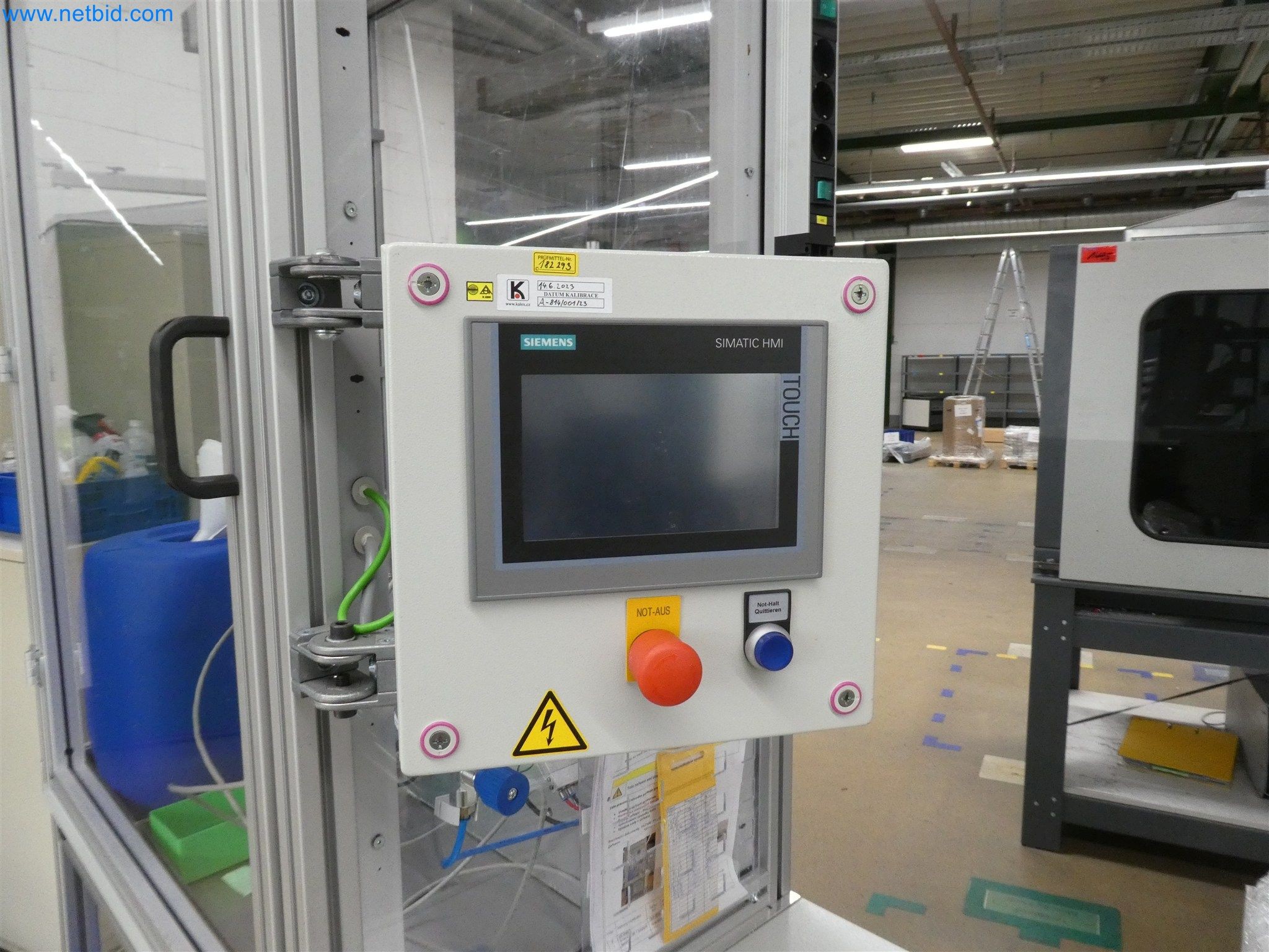 Machines de moulage par injection, machines CNC & lignes d'assemblage pour les éléments chauffants et les composants automobiles-7