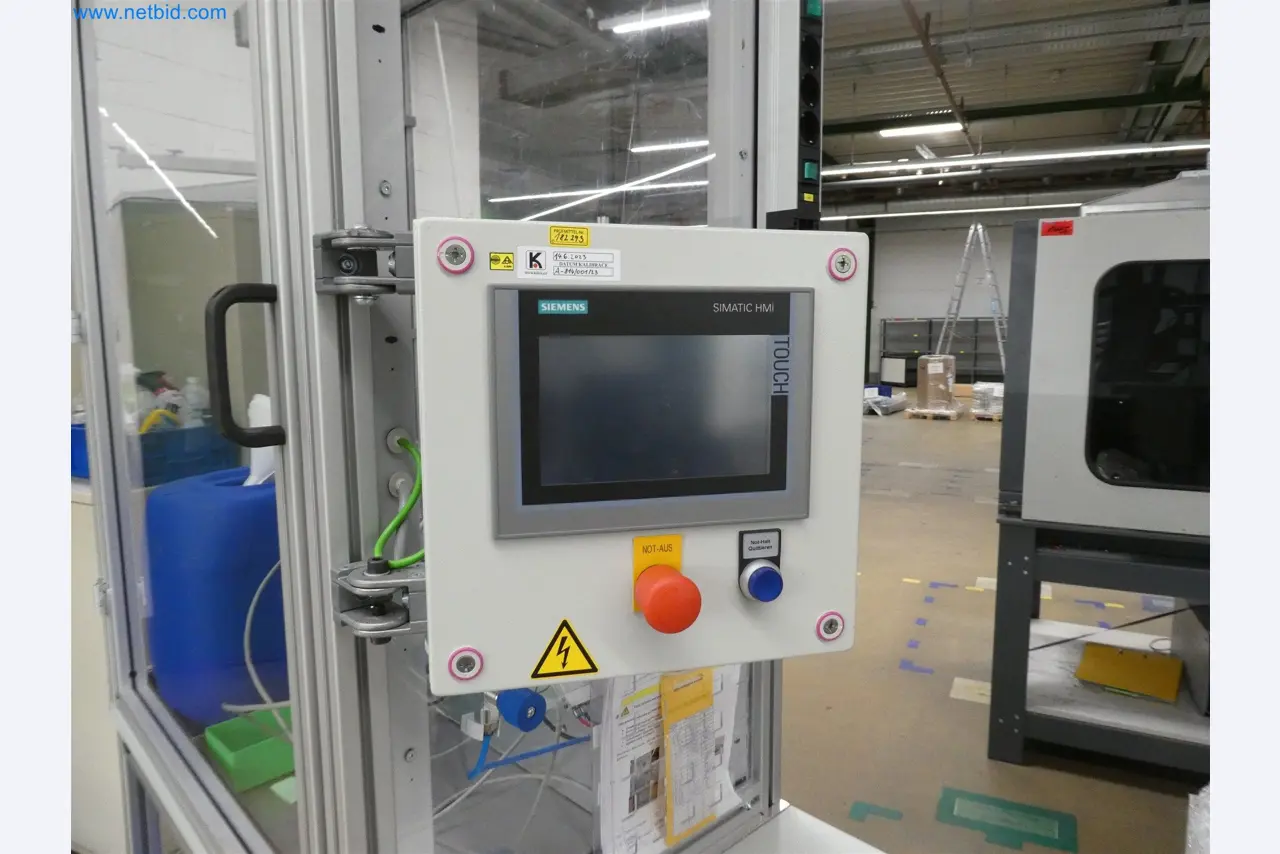 Machines de moulage par injection, machines CNC & lignes d'assemblage pour les éléments chauffants et les composants automobiles-7