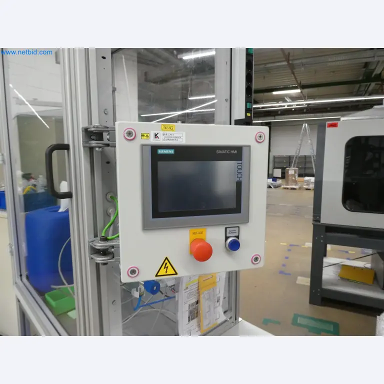 Machines de moulage par injection, machines CNC & lignes d'assemblage pour les éléments chauffants et les composants automobiles-7