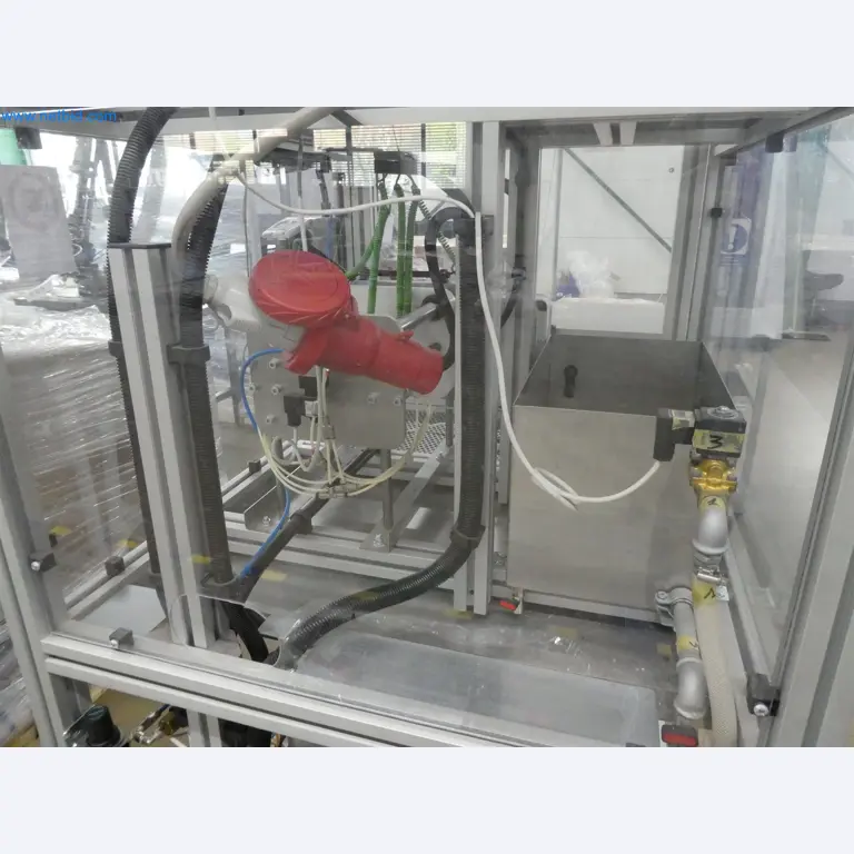 Machines de moulage par injection, machines CNC & lignes d'assemblage pour les éléments chauffants et les composants automobiles-12