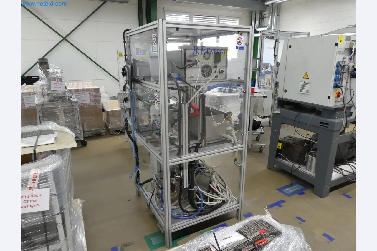 Machines de moulage par injection, machines CNC & lignes d'assemblage pour les éléments chauffants et les composants automobiles-6