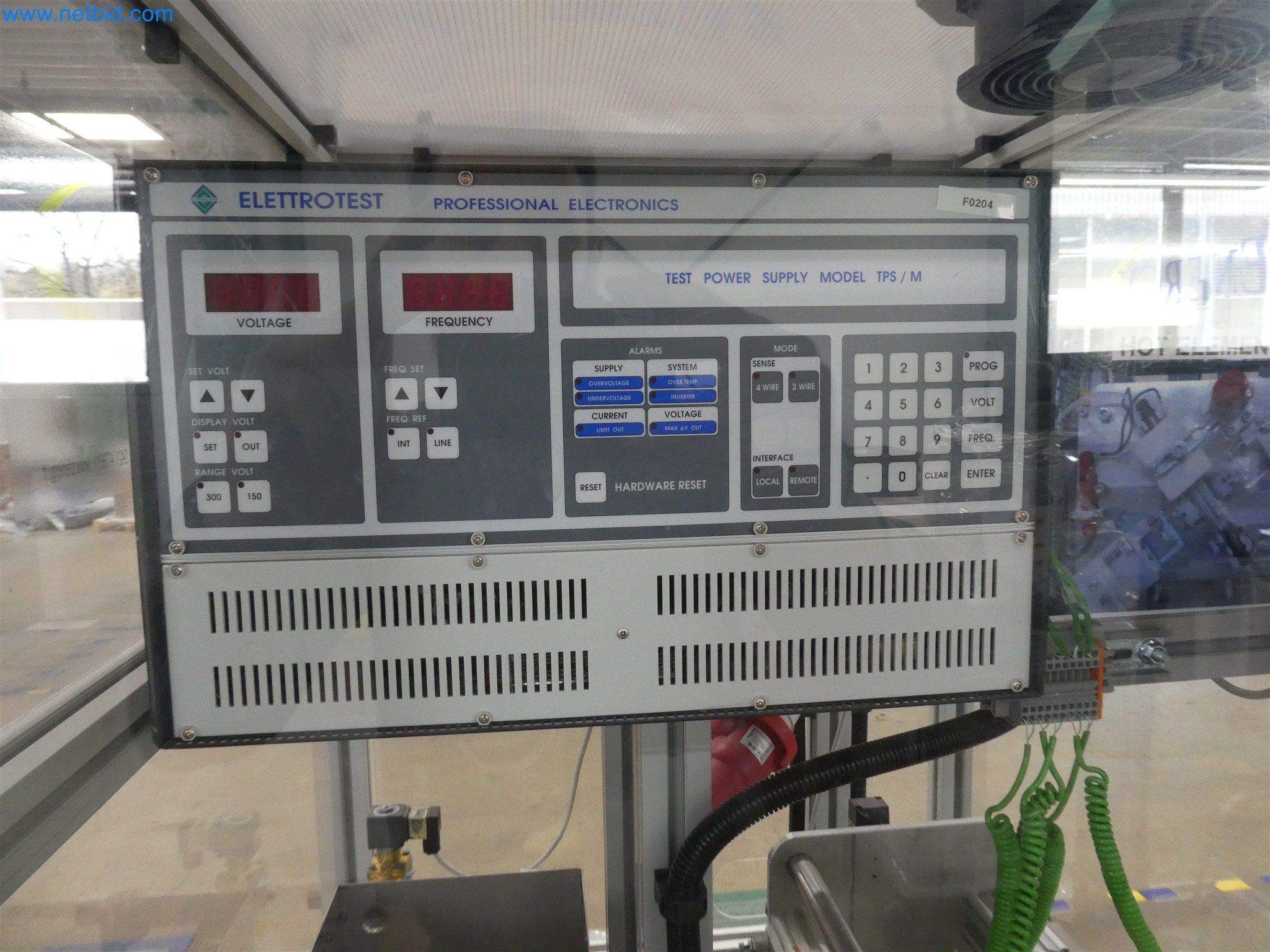 Machines de moulage par injection, machines CNC & lignes d'assemblage pour les éléments chauffants et les composants automobiles-9