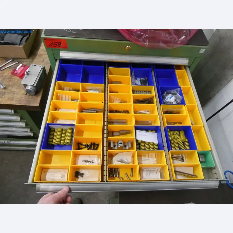 Stroji za brizganje, stroji CNC in montažne linije za grelne elemente in avtomobilske komponente-10