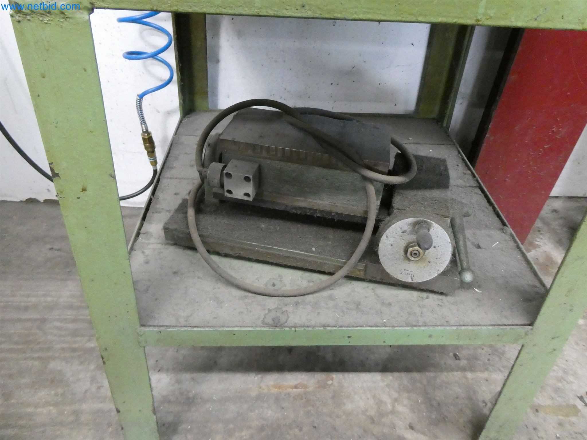 Stroji za brizganje, stroji CNC in montažne linije za grelne elemente in avtomobilske komponente-5