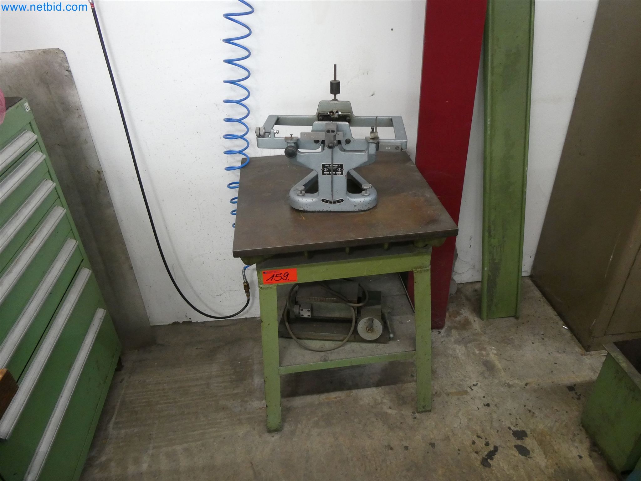 Stroji za brizganje, stroji CNC in montažne linije za grelne elemente in avtomobilske komponente-8