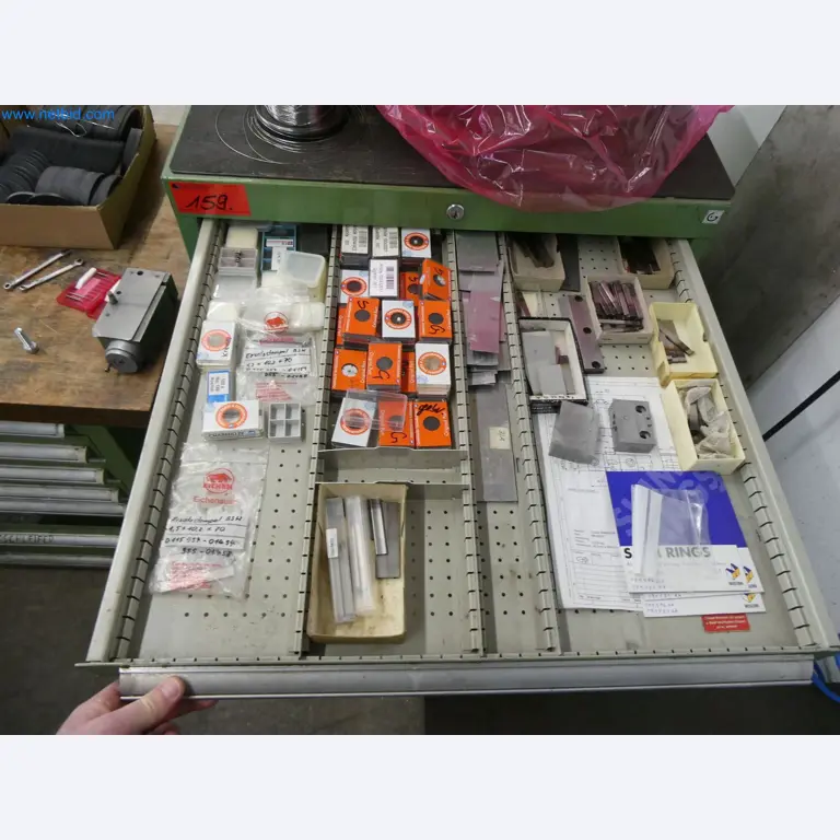 Stroji za brizganje, stroji CNC in montažne linije za grelne elemente in avtomobilske komponente-9