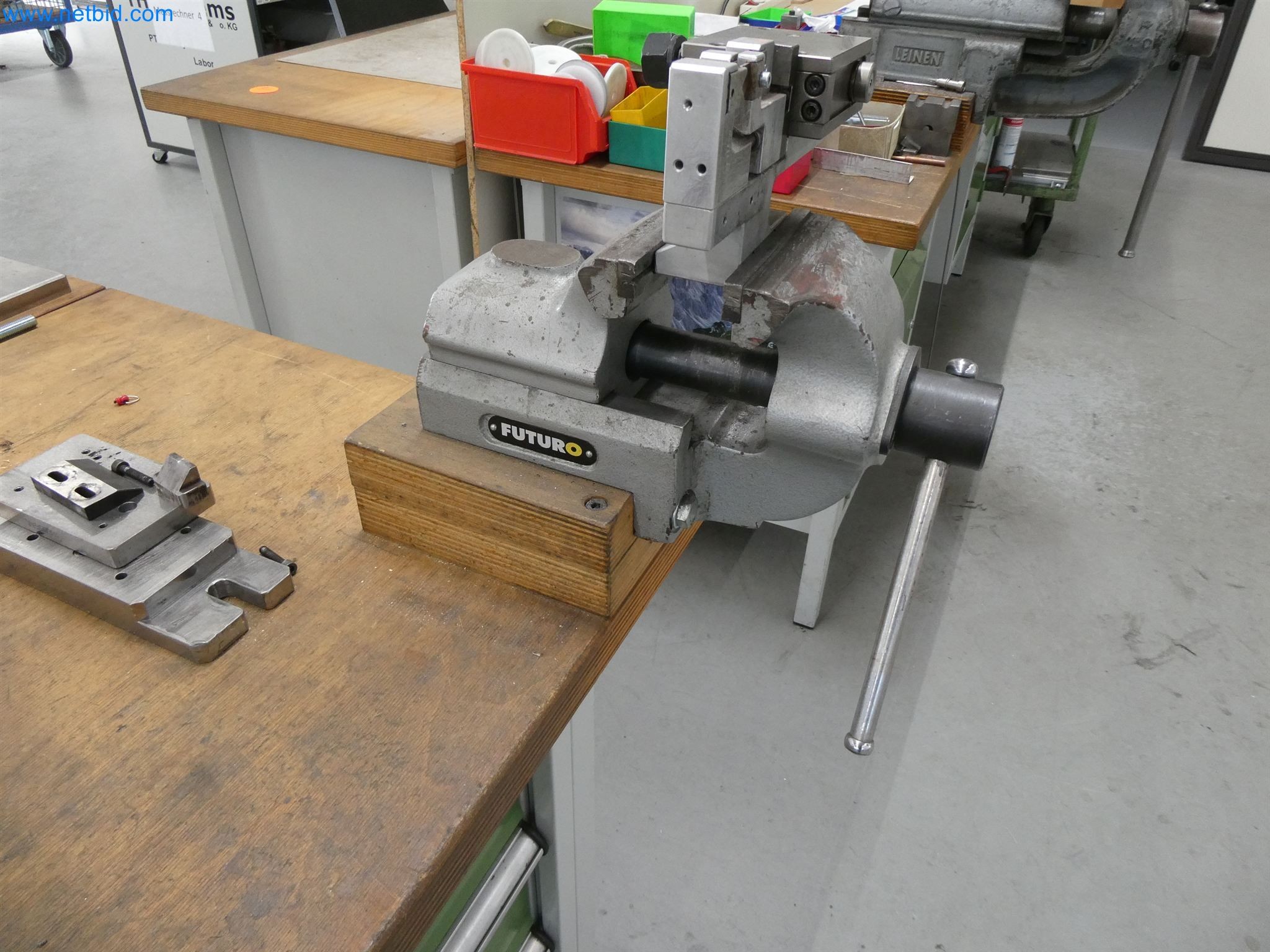 Injection molding machines, CNC machines & assembly lines for heating elements and automotive components-4