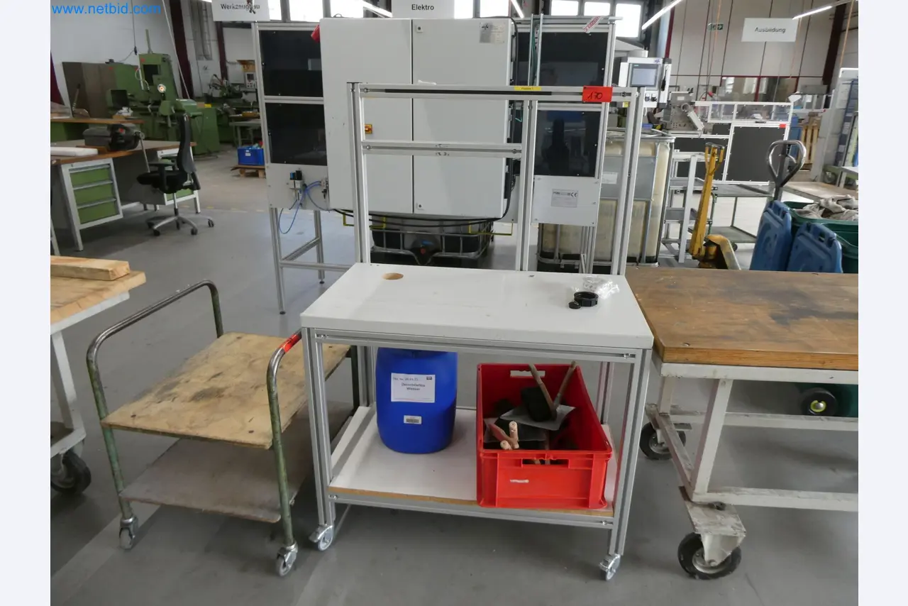 Spritzgießmaschinen, CNC-Maschinen & Montagelinien für Heizelemente und Automotive-Komponenten-3