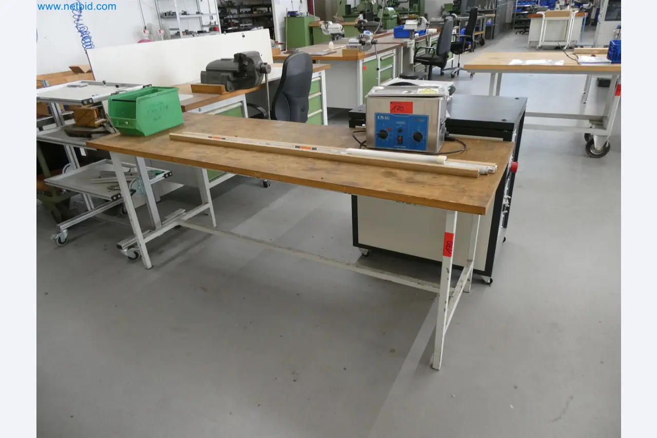 Spritzgießmaschinen, CNC-Maschinen & Montagelinien für Heizelemente und Automotive-Komponenten-5