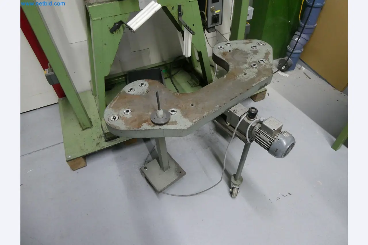 Injection molding machines, CNC machines & assembly lines for heating elements and automotive components-4