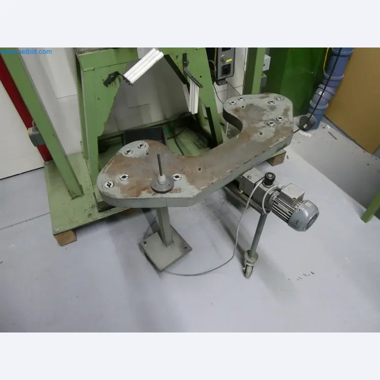 Injection molding machines, CNC machines & assembly lines for heating elements and automotive components-4